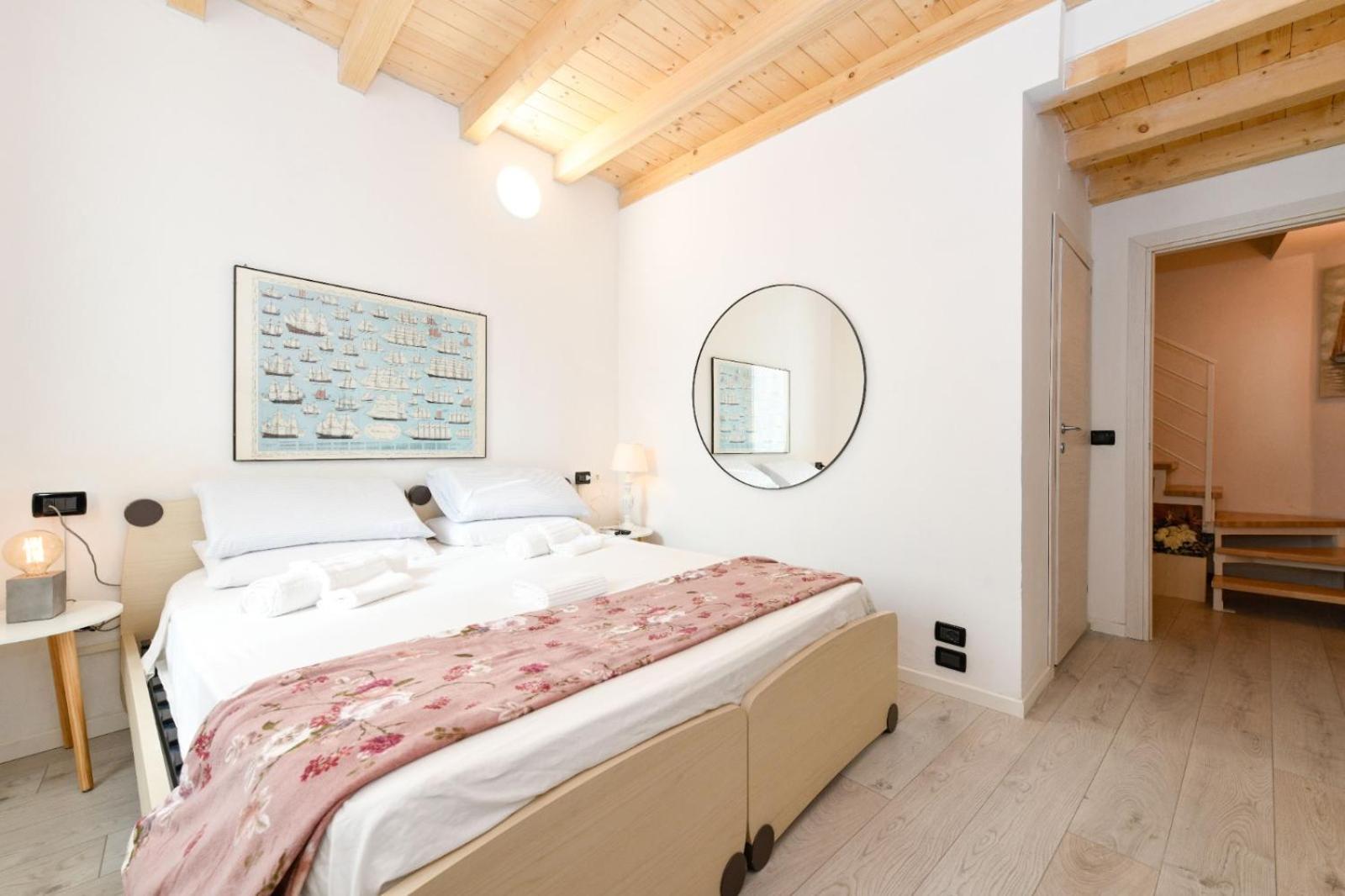 Casa Daniela Vila Desenzano del Garda Exterior foto