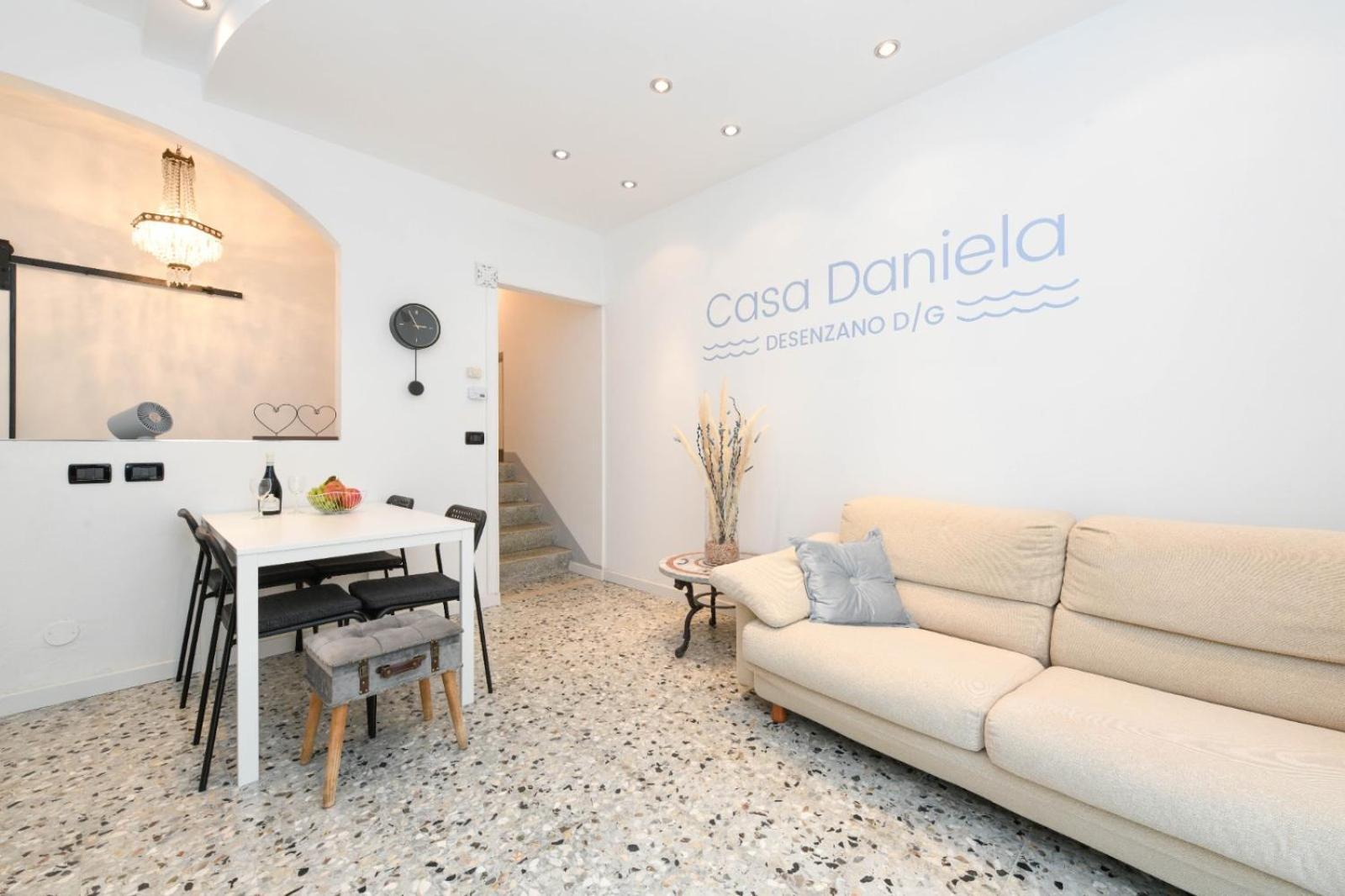 Casa Daniela Vila Desenzano del Garda Exterior foto