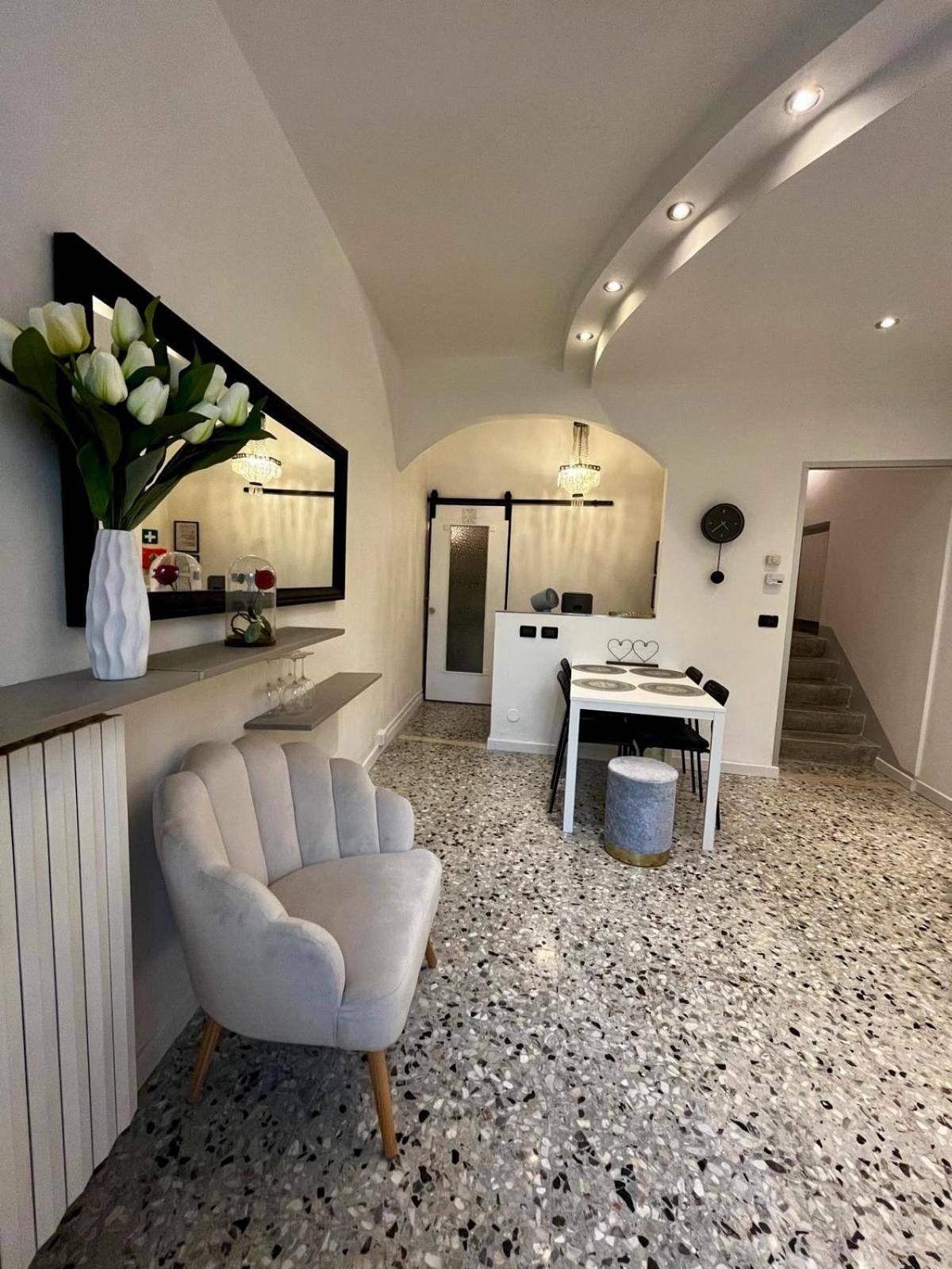 Casa Daniela Vila Desenzano del Garda Exterior foto